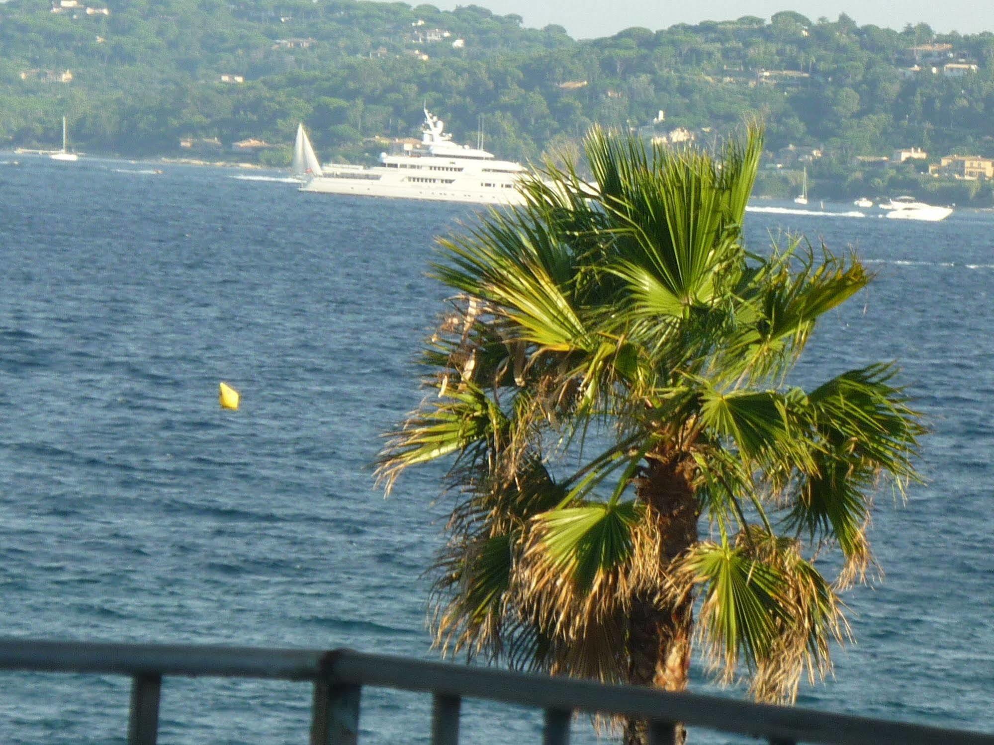 Hotel Martinengo Sainte-Maxime Zewnętrze zdjęcie