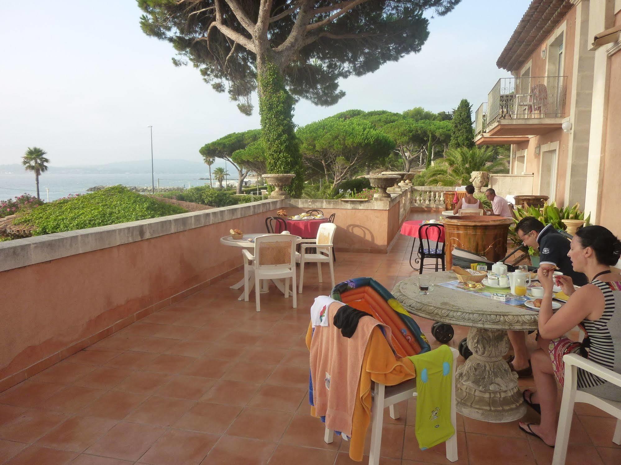 Hotel Martinengo Sainte-Maxime Zewnętrze zdjęcie
