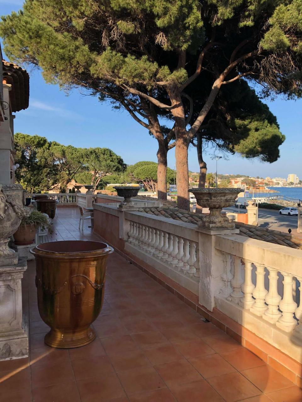 Hotel Martinengo Sainte-Maxime Zewnętrze zdjęcie