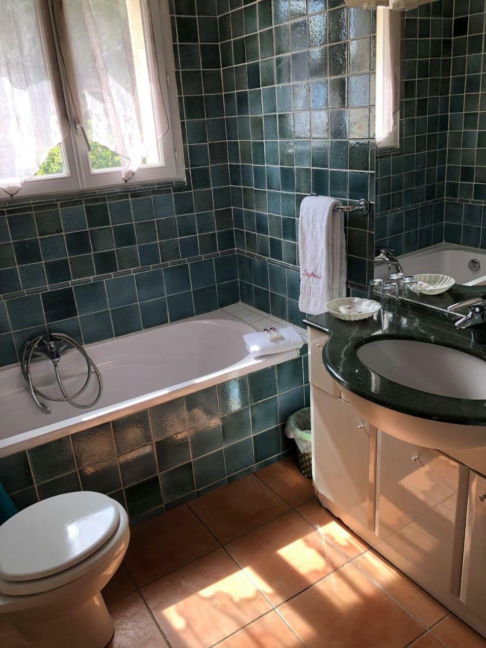Hotel Martinengo Sainte-Maxime Zewnętrze zdjęcie
