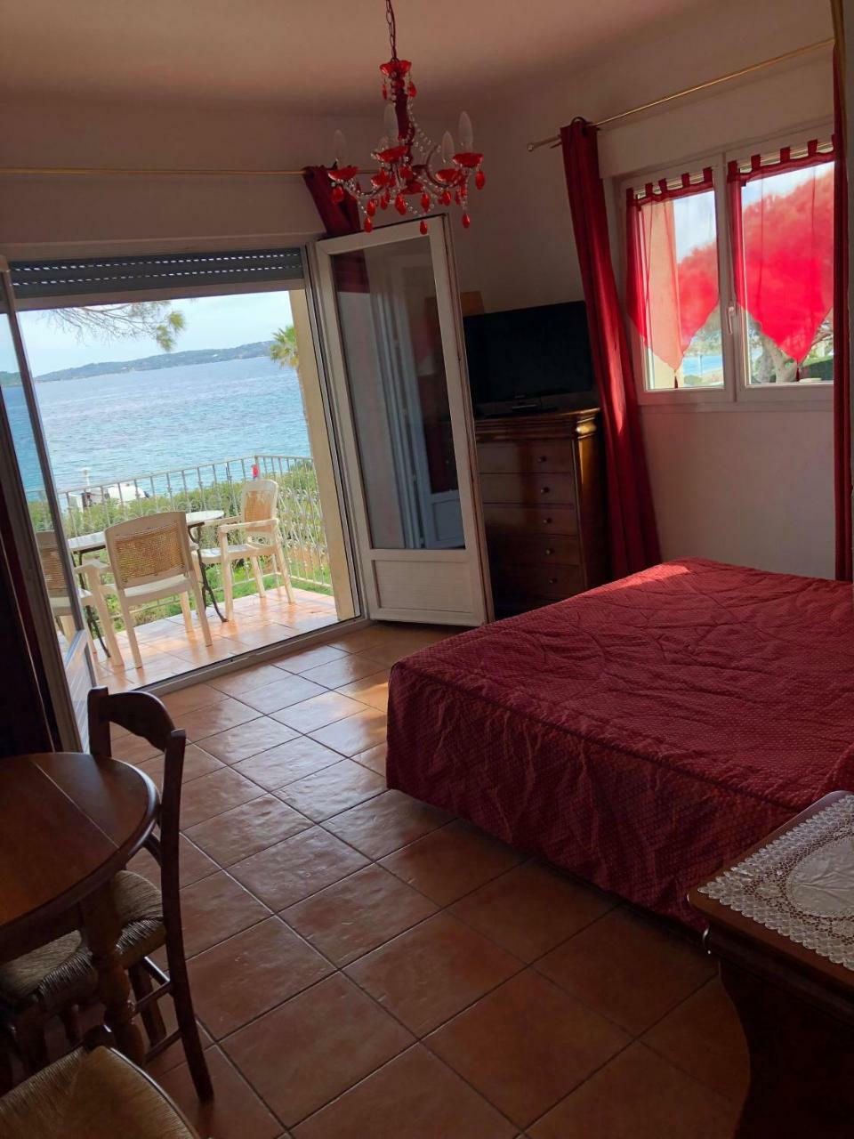 Hotel Martinengo Sainte-Maxime Zewnętrze zdjęcie