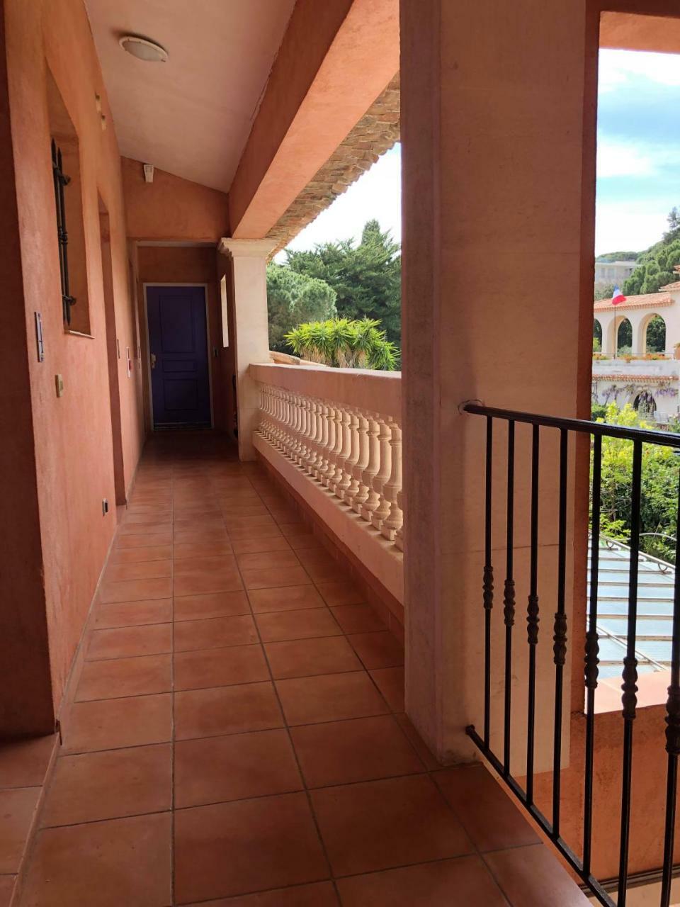 Hotel Martinengo Sainte-Maxime Zewnętrze zdjęcie