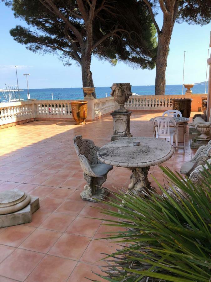 Hotel Martinengo Sainte-Maxime Zewnętrze zdjęcie