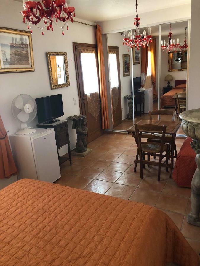 Hotel Martinengo Sainte-Maxime Zewnętrze zdjęcie